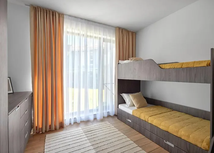 The Luxury Flat Апартамент *